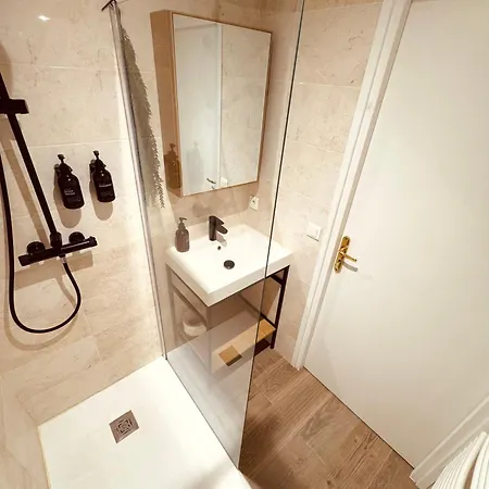 Claelle - 200m Appartement