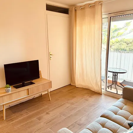 Claelle - 200m Apartment Mandelieu-la-Napoule